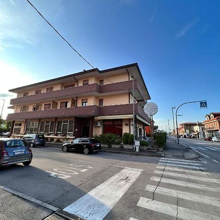 Hotel Colonna Albignasego Екстериор снимка